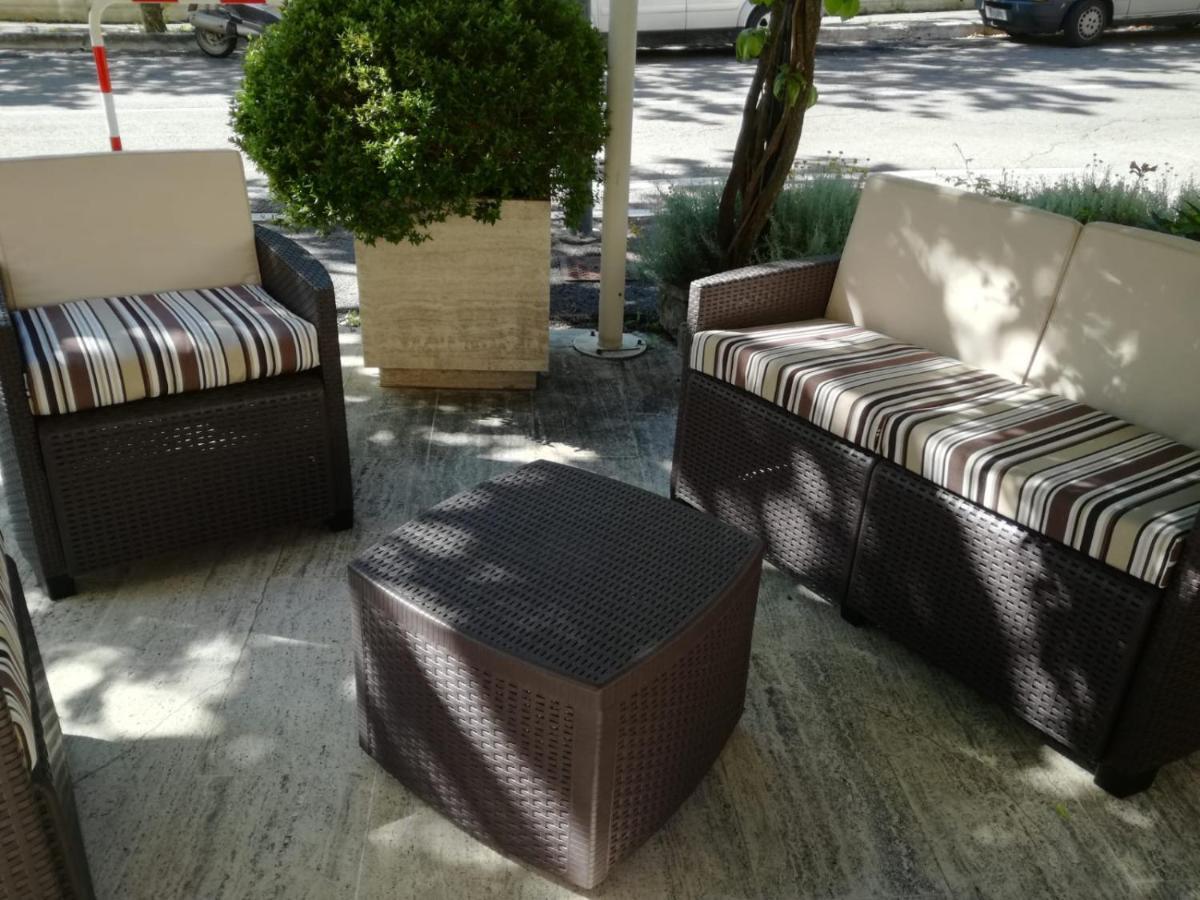 Hotel Saturno تْشيانشانو  تيرمي المظهر الخارجي الصورة
