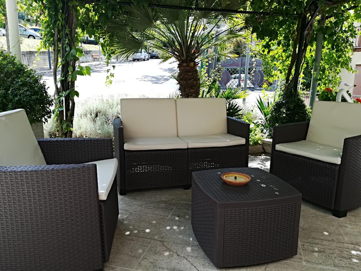 Hotel Saturno تْشيانشانو  تيرمي المظهر الخارجي الصورة